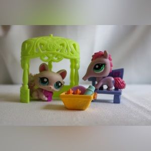 Littlest Pet Shop Cutest Pets (#2618 Anteater and #2619 Kitten)